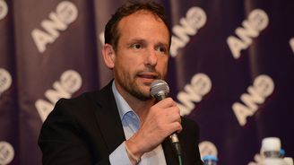 Veletoč v Ostravě: Radnici povede ANO, ODS a hnutí Ostravak skončí v opozici Veletoč v Ostravě: Radnici povede ANO, ODS a hnutí Ostravak skončí v opozici