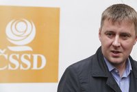 Ztracené voliče ČSSD chce Petříček získat zpět. A pro komunisty má mantinel