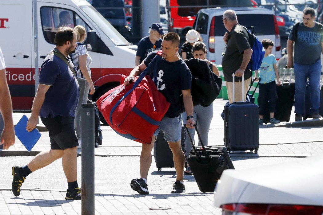 Tomáš Plekanec ráno po oznámení rozchodu s Lucii Vondráčkovou odjel na letiště a odletěl do Kanady.