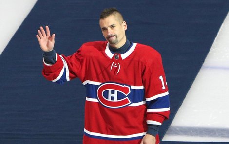 Plekanec mává »rodině« v Canadiens.