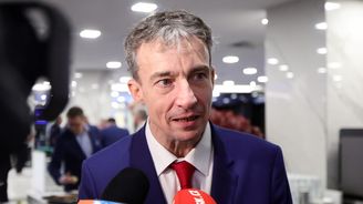 Kandidát na primátora Portlík vypovídá před soudem k Dozimetru. Jednání glosujeme živě Kandidát na primátora Portlík vypovídá před soudem k Dozimetru. Jednání glosujeme živě