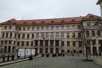 Městská knihovna v Praze opět v provozu: Zatím formou výdejových okének ve většině poboček