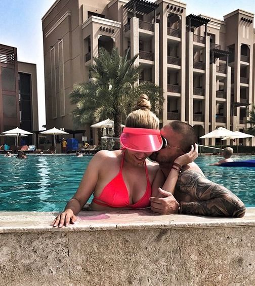 Tomáš Řepka s Kateřinou Kristelovou na dovolené v Dubaji