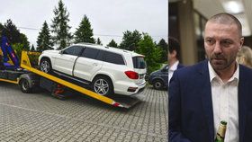 Mercedes GL 350 byl kvůli tomu, že Řepka neplatil alimenty na děti z prvního manželství, zabaven exekutory.