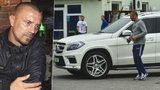 Žena, které Řepka prodal za milion cizí mercedes, promluvila: „Máš dukáty?“ ptal se mě