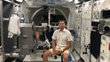 Tomáš Rousek se podíval i na mezinárodní vesmírnou stanici – i když zatím jen na model stojící na Zemi.
