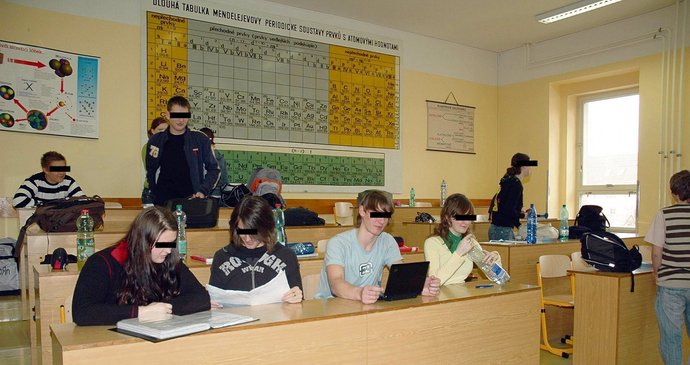 Studenti gymnázia nechtějí o Tomášovi ani o tom, k čemu se údajně chystal, vůbec hovořit