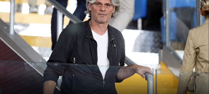 Tomáš Skuhravý byl obávaným útočníkem. Tak vypadá dnes.