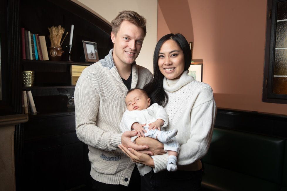Tomáš Verner s manželkou Tammy ukázali syna. Tomáš mladší přišel na svět před měsícem a půl.