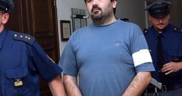 Tomáš Vyskočil podle soudu ubil dvouletou holčičku své přítelkyně. Vinu prý necítí