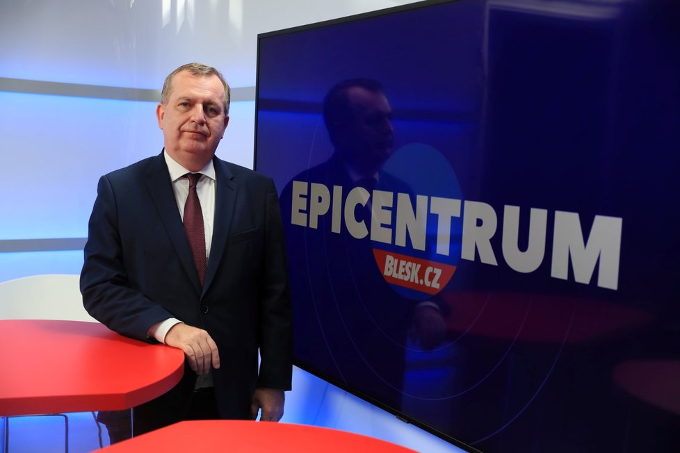 Končící rektor Univerzity Karlovy Tomáš Zima v pořadu Epicentrum (14.12.2021)