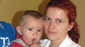 Maminka Lenka (29) má velký strach. Tomáškovi totiž hrozí, že přijde o zrak.