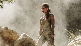 Tomb Raider prokletí filmových adaptací videoher nezlomil, je to opět průměr