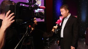 Tomio Okamura měl na TV Barrandov uvádět diskuzní pořad Dobrý večer, Česko!