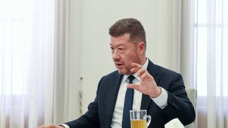 Jana Bendová: Čím víc pruhů, tím víc Okamura. Se zlem se neusmiřujme, říká správně Zeman, myslí i Kreml? Jana Bendová: Čím víc pruhů, tím víc Okamura. Se zlem se neusmiřujme, říká správně Zeman, myslí i Kreml?
