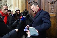 Babišova koalice si plácla: Zruší poplatky za ČT a rozhlas! Okamura prozradil detaily