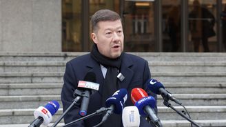 Vladimír Mertlík: Okamura použil Babišovu autoritu jako toaletní papír Vladimír Mertlík: Okamura použil Babišovu autoritu jako toaletní papír