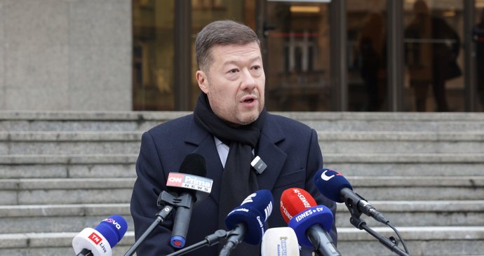 Šéf SPD a předseda Sněmovny Tomio Okamura