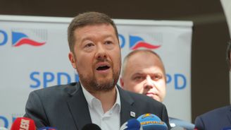 Jana Bendová: Drahý byt ministra Beka, bouchnutí lidovců do stolu. A protiheslo: Peníze Ukrajině, ne SPD