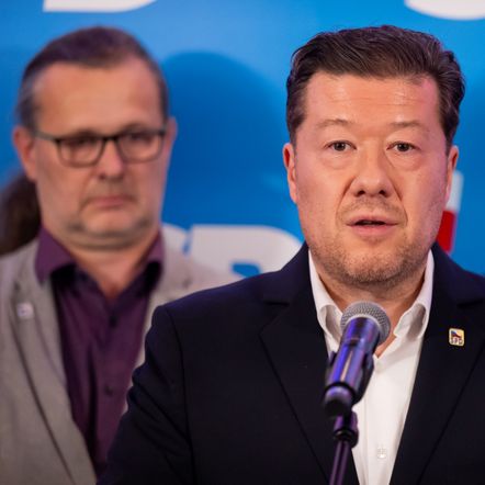 Okamura by měl v čele sněmovny skončit. Nemá pro to odborné předpoklady, o lidských ani nemluvě Okamura by měl v čele sněmovny skončit. Nemá pro to odborné předpoklady, o lidských ani nemluvě
