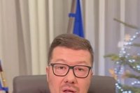 Hádka o Okamurův projev: „Továrna na korupci“ i „morální dno“. Macinka si předvolá velvyslance