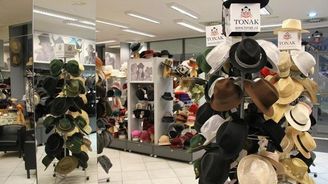 Výrobce klobouků Tonak zvýšil ztrátu na 21 milionů, kvůli propadu v Rusku