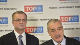 Sjezd TOP 09: Karel Schwarzenberg se stal čestným předsedou strany, uvolnil místo Miroslavu Kalouskovi.