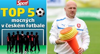 TOP 50 mocných ve fotbale. Kouč Bílek vládne druhé desítce