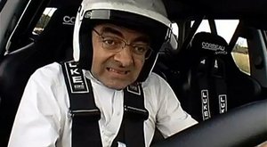 Top Gear: Cvoklá jízda, exploze min i rychlý a zběsilý závodník Mr. Bean