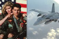 Tom Cruise zpátky ve stíhačce jako Maverick: Už roztočil Top Gun 2