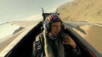 Recenze Top Gun: Maverick. Senzační letecké souboje, příběh lepší než v prvním dílu