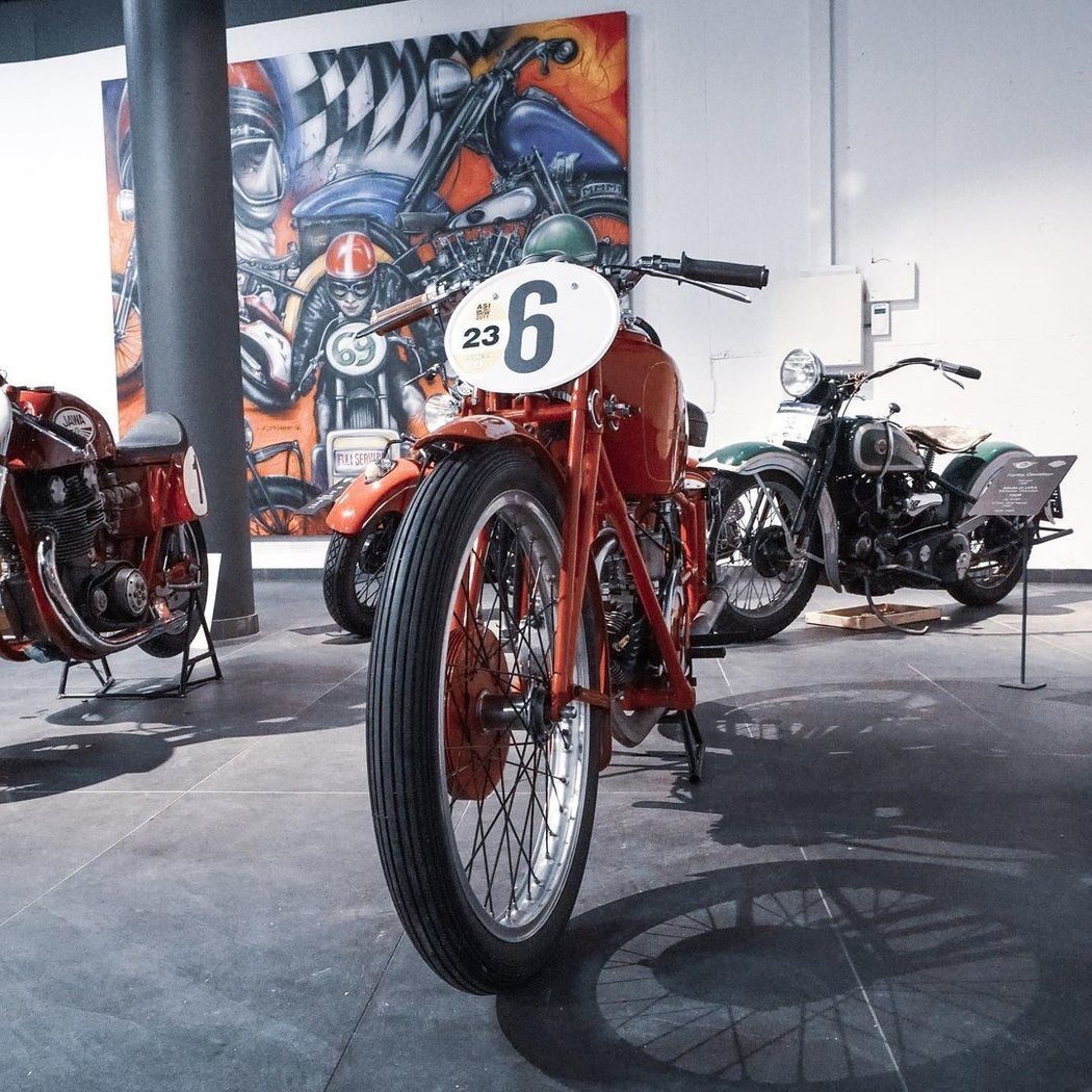 Top Mountain Motorcycle Museum