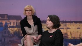 Europoslankyně Kateřina Konečná (vlevo) a aktivistka Hana Kulhánková