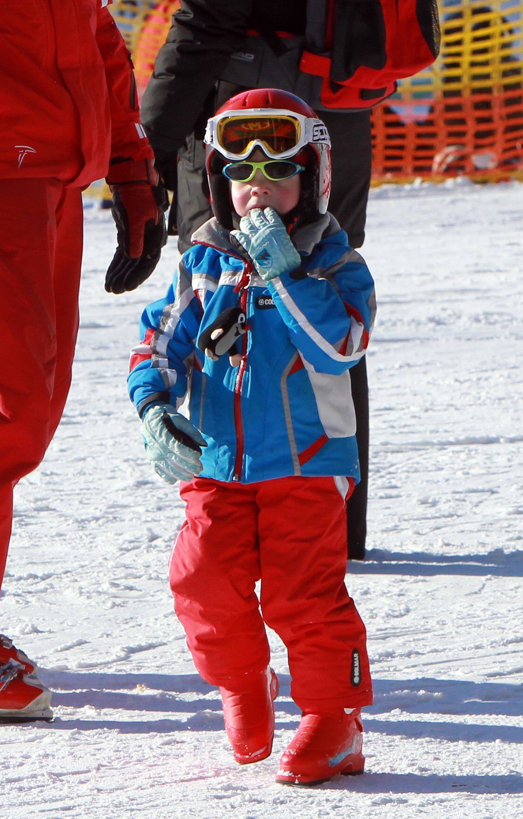 Malý Nicolas Topolánek na lyžích.