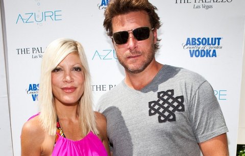 Manžel Tori Spelling v nemocnici: Děsivá nehoda na motorce!