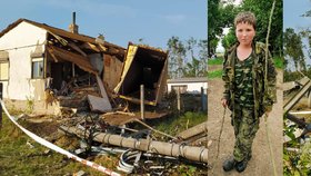 Žák sedmé třídy Vojta Toman z Ratíškovic (14) pomáhá od začátku při likvidaci následků tornáda na hodonínském Pánově.