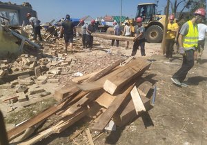 Mikulčice, pět dní po tornádu. Zdevastovaným obcím nejvíce chybí stavební materiál a řemeslníci.