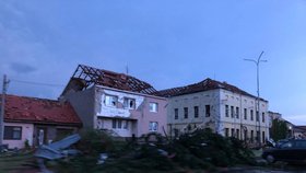 Jihomoravský hejtman Jan Grolich sdílel fotografie tornádem zničených obcí