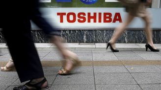 Symbol japonského hospodářského vzestupu Toshiba bude po 74 letech stažen z burzy v Tokiu