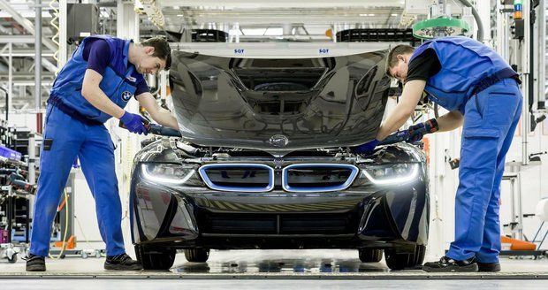 Výrobu v BMW stopnul joint: Zaměstnanci se zfetovali, škoda je 30 milionů