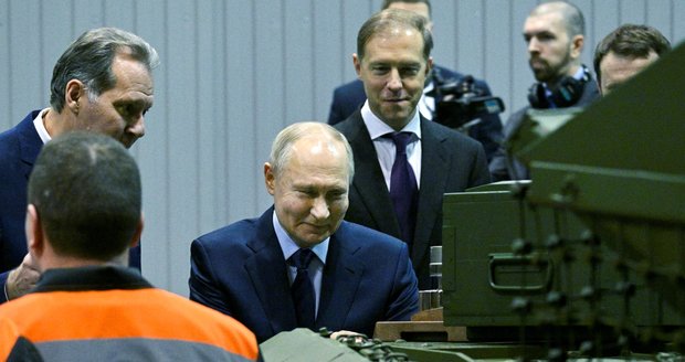 Expert o prezidentských volbách v Rusku: „Putin vyhraje.“ A jak by vypadaly volby s Navalným?