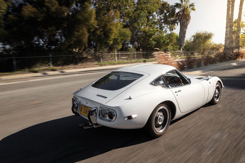 Toyota 200GT