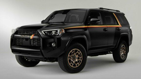 Toyota slaví 40 let modelu 4Runner speciální retro edicí