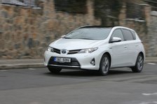 Toyota Auris Hybrid Style