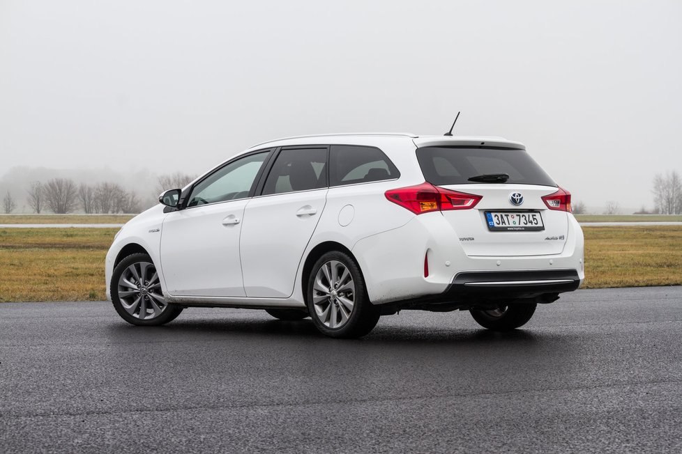 Toyota Auris Hybrid Touring Sports Style