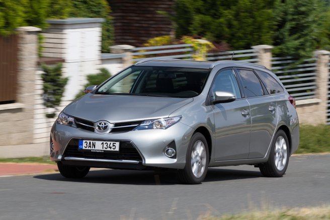 Toyota Auris Touring Sports 1.6 Active