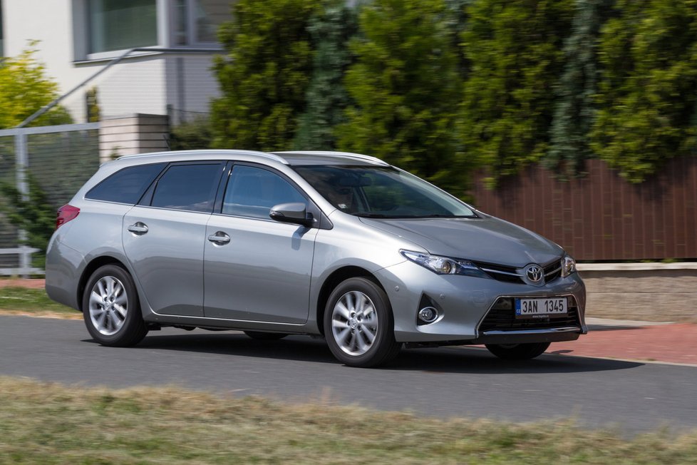 Toyota Auris Touring Sports 1.6 Active