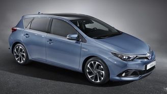 Toyota Auris dostala facelift a nové motory