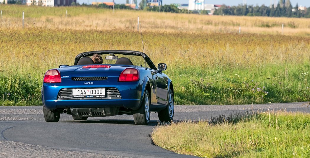 Toyota MR2