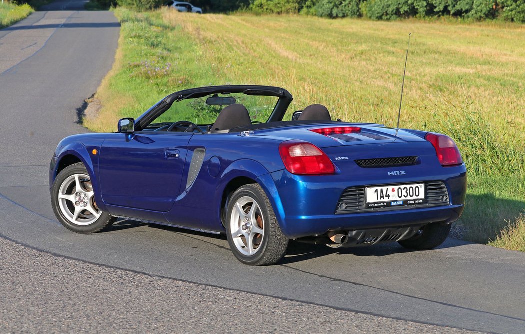 Toyota MR2